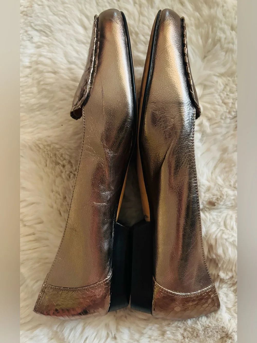 Nordstrom Metallic Gold Croc Embossed Flat Loafers Size: 7.5